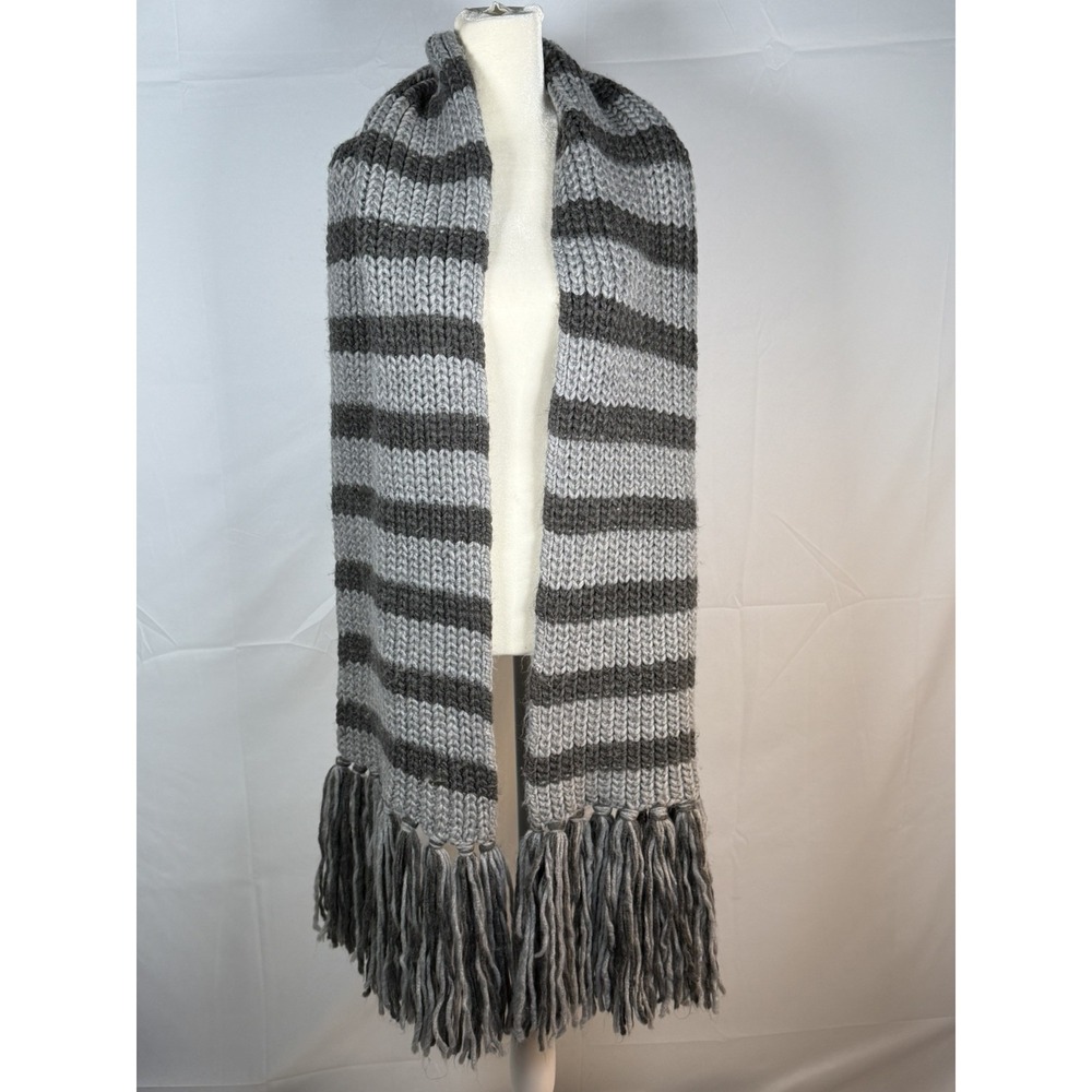 Michael Kors Chunky Knit Scarf Gray Striped Fringe Ends Winter Cottagecore